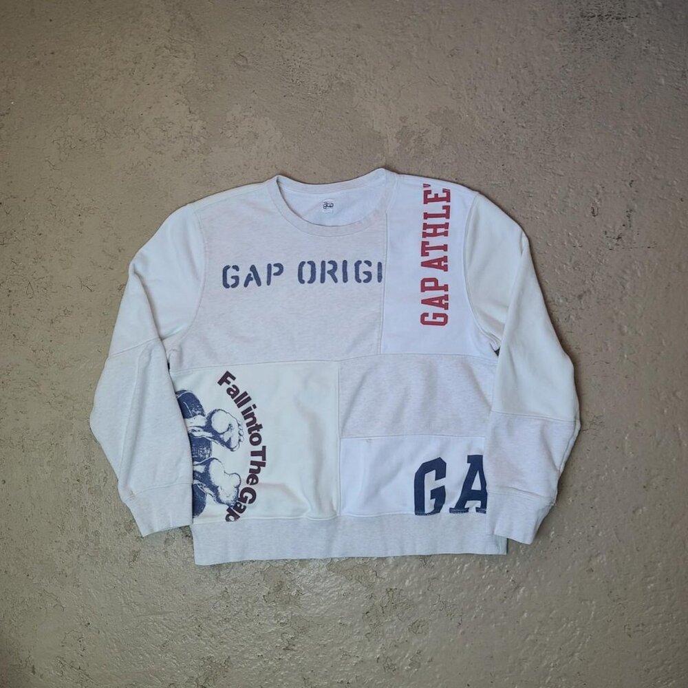 Vintage 'GAP' sunfaded patchwork crew-neck sweatshirt men's XL